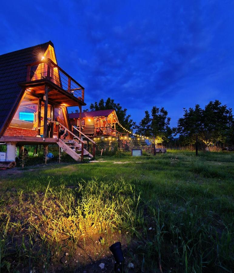 Life On The Farm Kemping